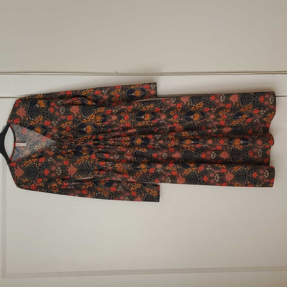 Floral midi xhilaration dress